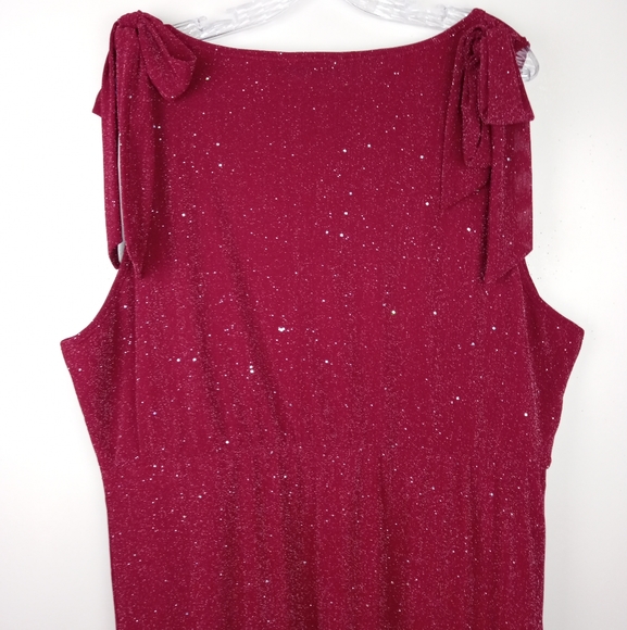 NWOT SHEIN Curve V Neck Dress w/ Tie Shoulder detail in Glitter Burgundy Sz. 4XL - Picture 8 of 14